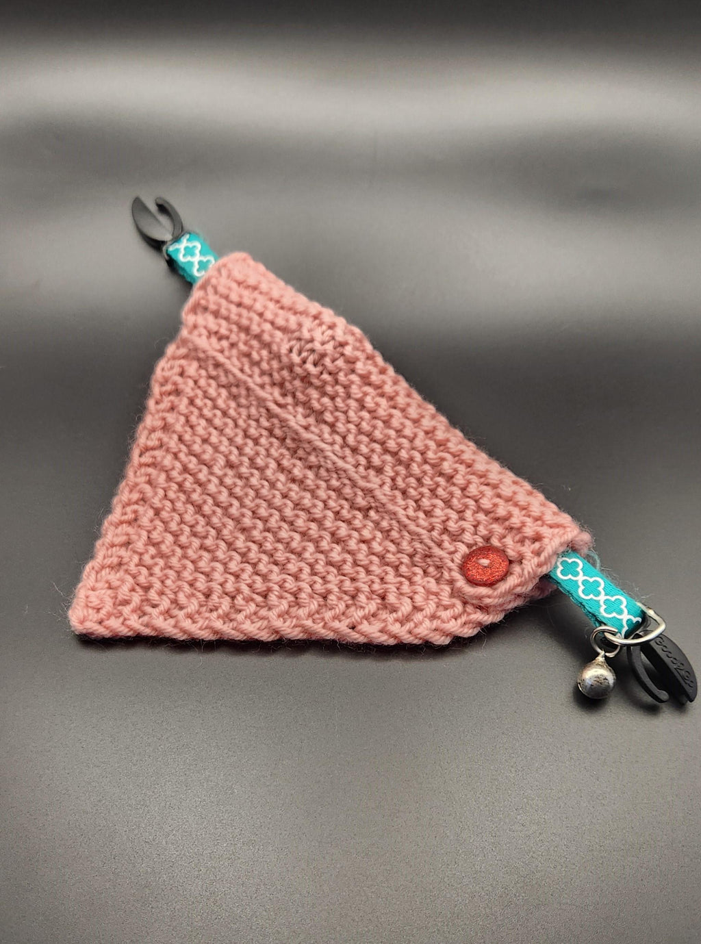 Valentine's small pet bandana, knit over-the-collar cat bandanna, handmade pink pet accessories