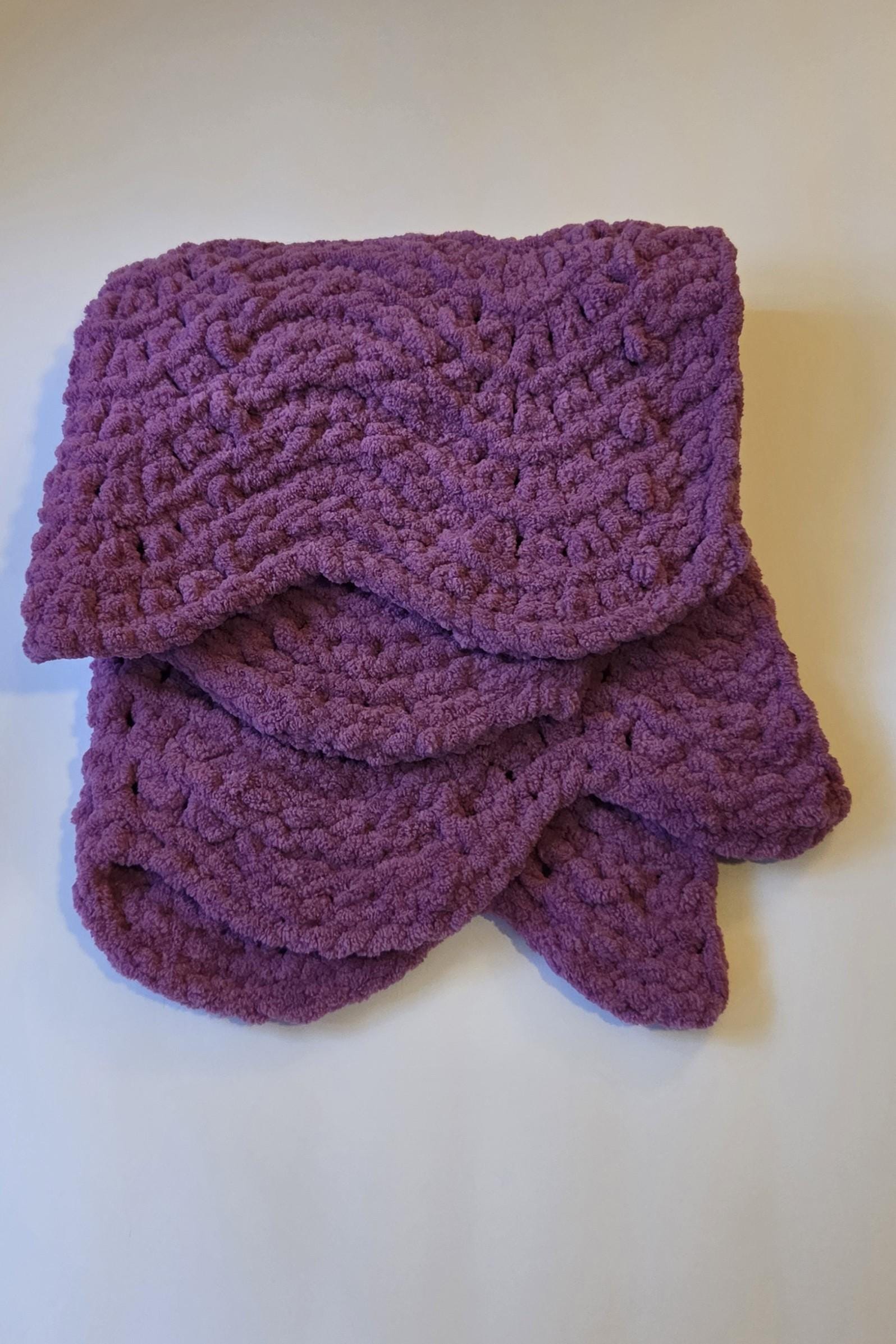 Large Knit Plush Pet Blanket