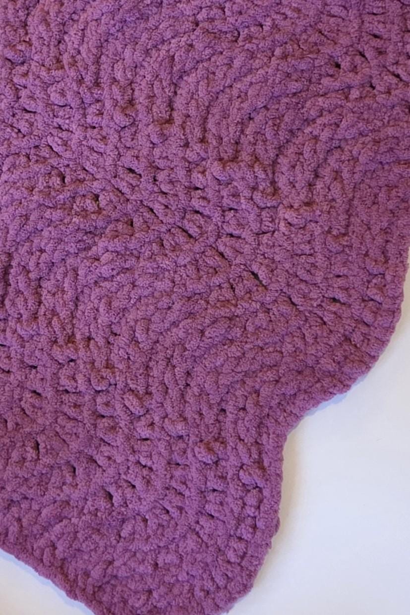 Large Knit Plush Pet Blanket