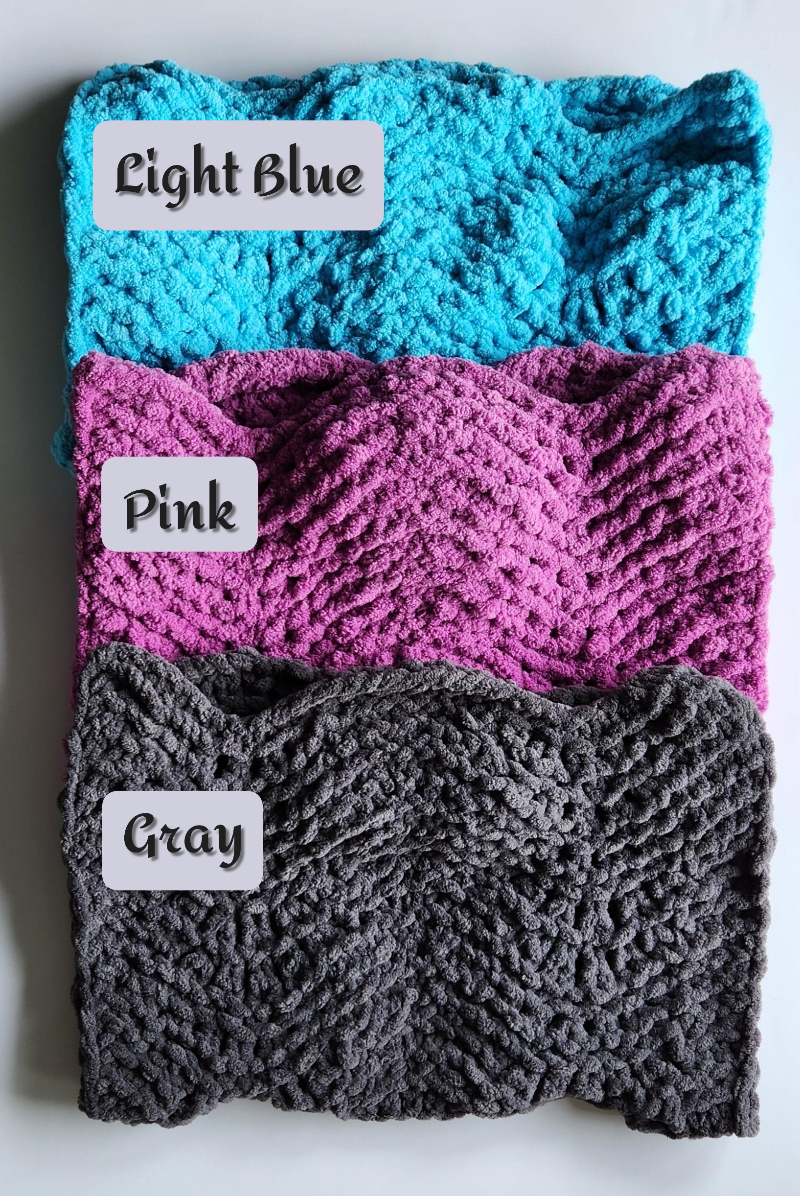 Small Knit Plush Pet Blanket