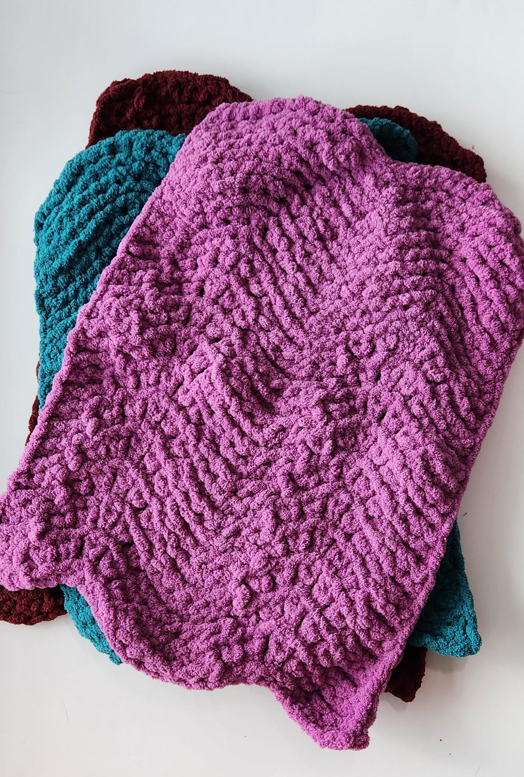 Small Knit Plush Pet Blanket